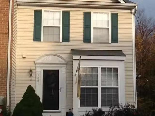Condo for rent in Abingdon