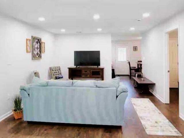 House for sale in Hanahan, South Carolina