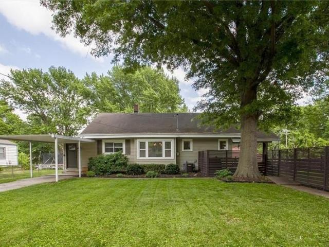 House for sale in Prairie Village