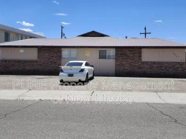 Condo for rent in Farmington