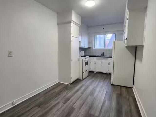 Condo for rent in St. Leonard's, Quebec