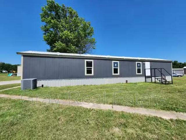 House for rent in Ada
