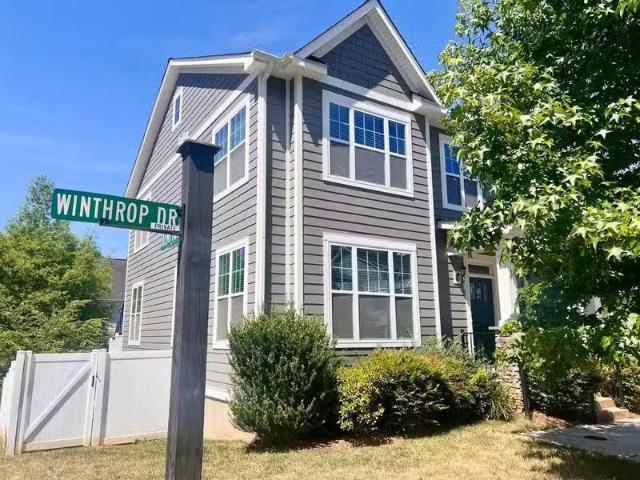 Condo for rent in Charlottesville