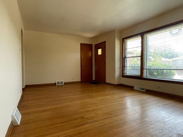 House for rent in Chicago Park, Illinois
