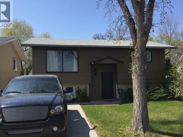 House for sale in Shaunavon, Saskatchewan