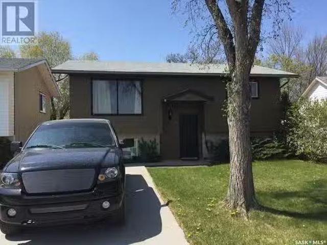 House for sale in Shaunavon, Saskatchewan