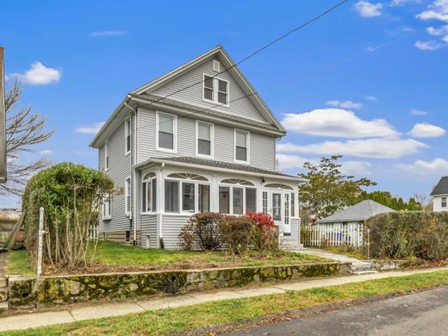 House for sale in Stratford, Connecticut