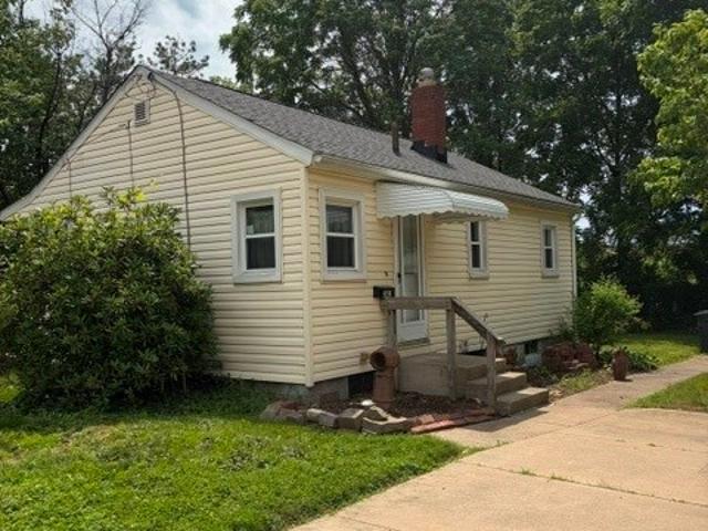 House for sale in Summit, Ohio