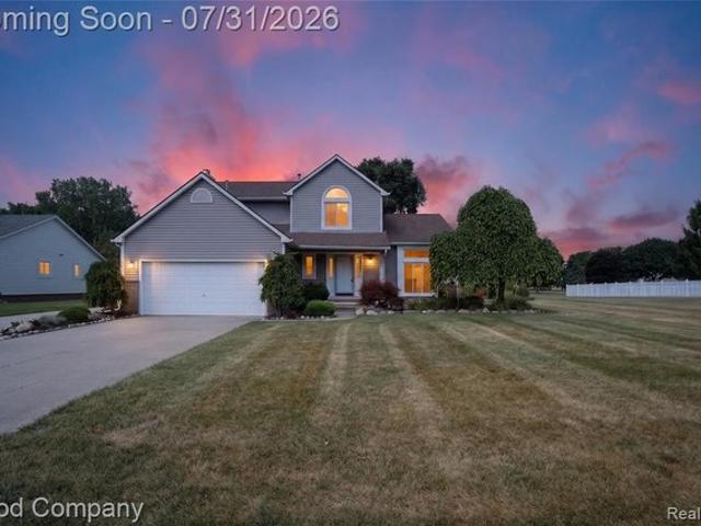 House for sale in Wixom, Michigan
