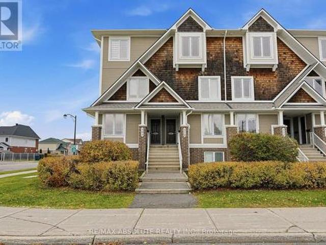 Townhouse for rent in Avalon, Ottawa