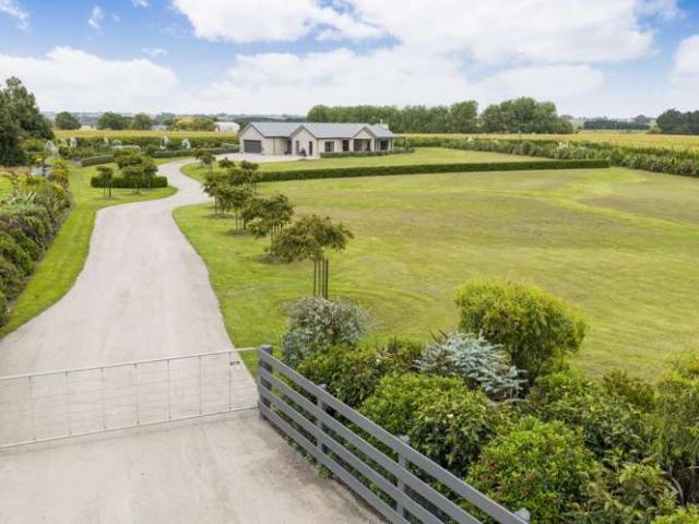 Property for sale in Halcombe