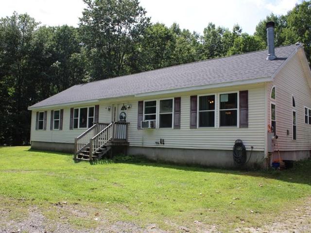 House for sale in Buxton, Maine