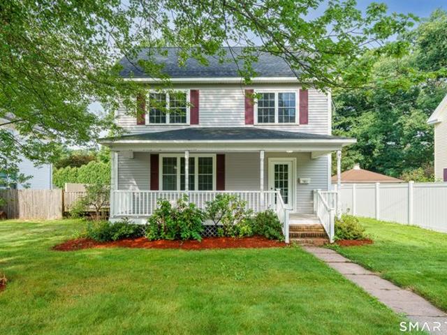 House for sale in Cromwell, Connecticut