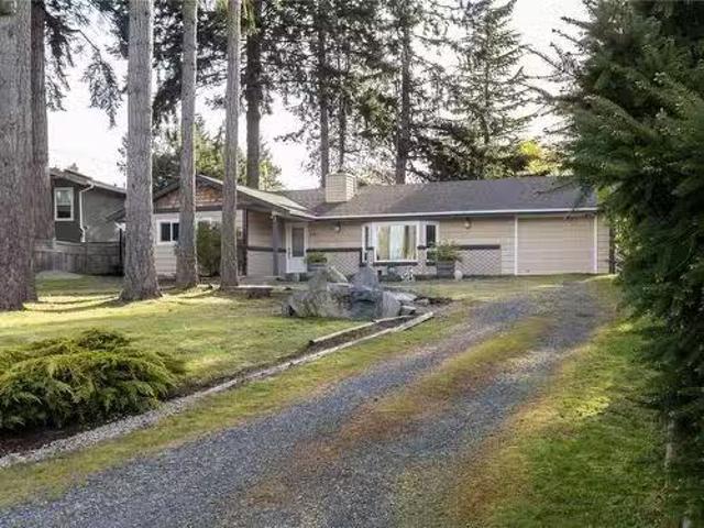 House for sale in Qualicum Beach, British Columbia