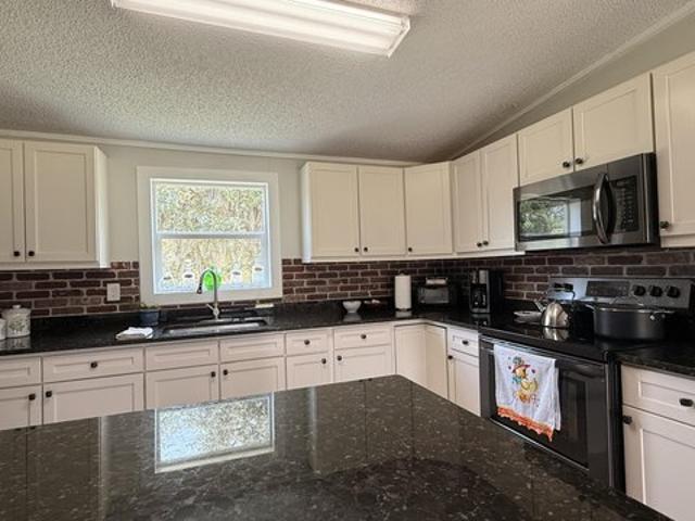 House for sale in Okeechobee, Florida