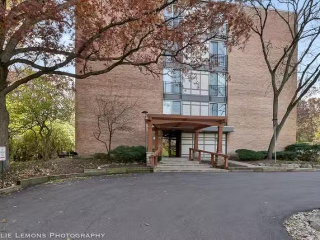 House for rent in Downers Grove