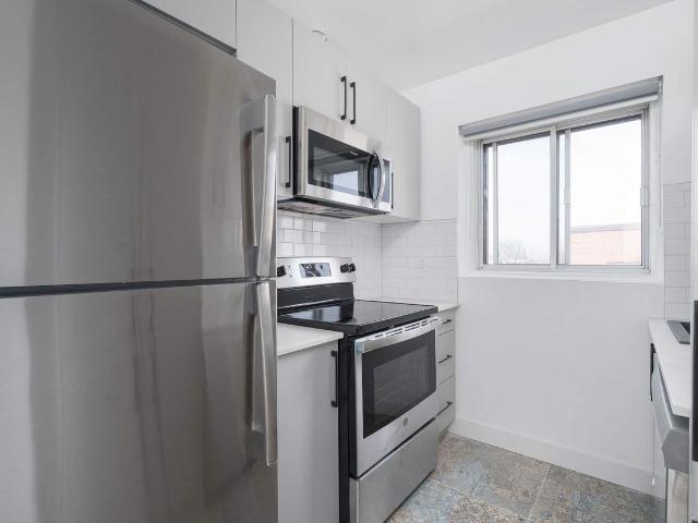 Apartment for rent in St. Leonard's, Quebec