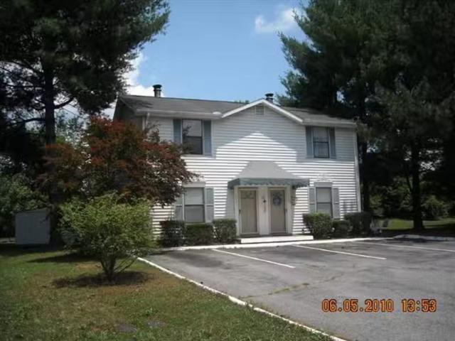 House for rent in Hendersonville