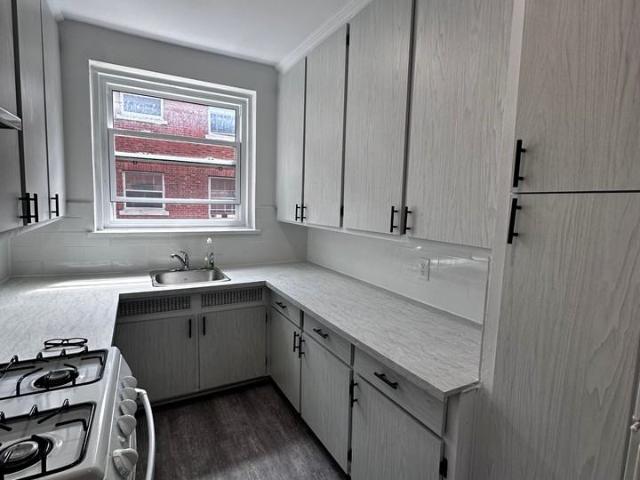 Apartment for rent in Hampstead, Quebec