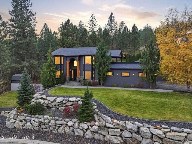 House for sale in Newman Lake, Washington