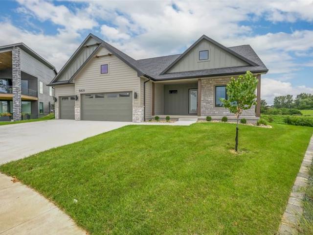 House for sale in Des Moines, Iowa