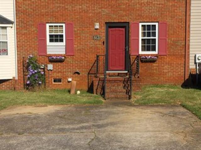 Townhouse for sale in Anniston, Alabama