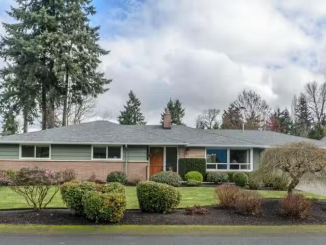 House for rent in Bellevue