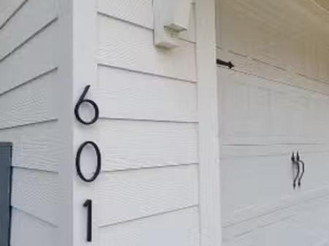 Condo for rent in Auburn
