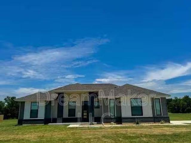 House for rent in Blanchard