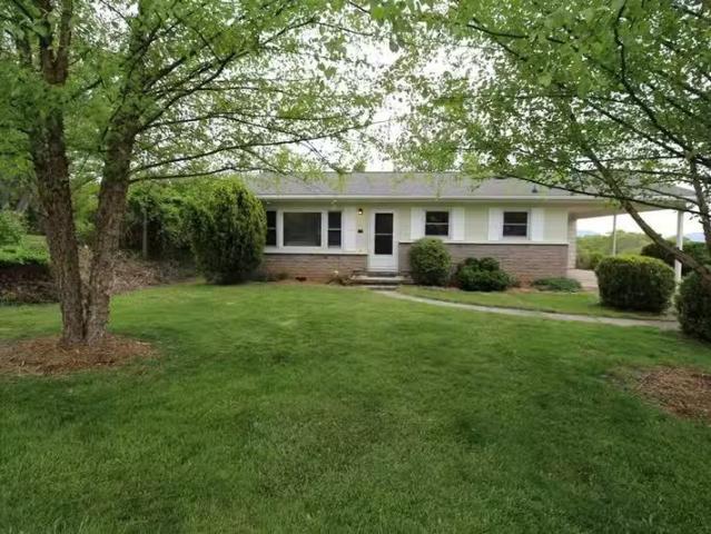 House for rent in Asheville