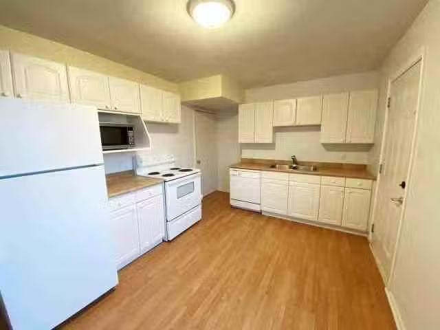 Condo for rent in Kitimat, British Columbia