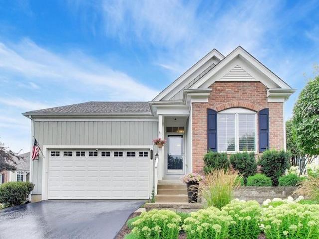 House for sale in Mchenry, Illinois