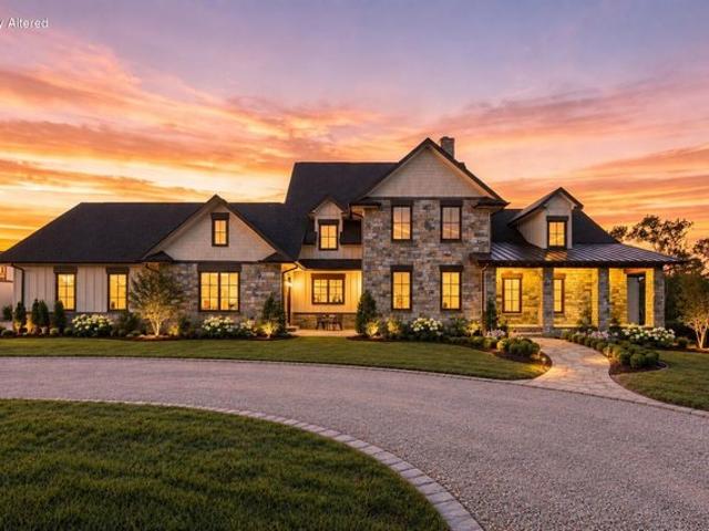 Farm for sale in Winchester, Clark County