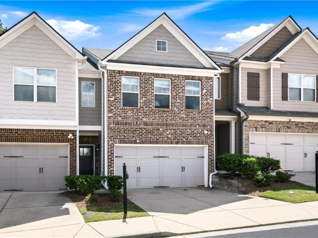 Townhouse for sale in Fairburn, Georgia