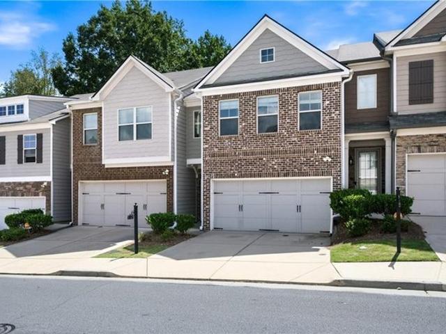 Townhouse for sale in Fairburn, Georgia