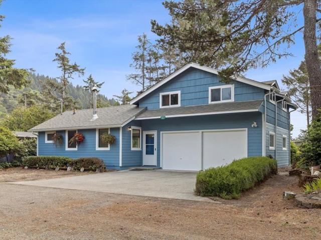 Townhouse for sale in Oregonia