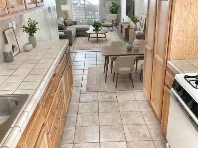 Apartment for rent in Canoga Park, California