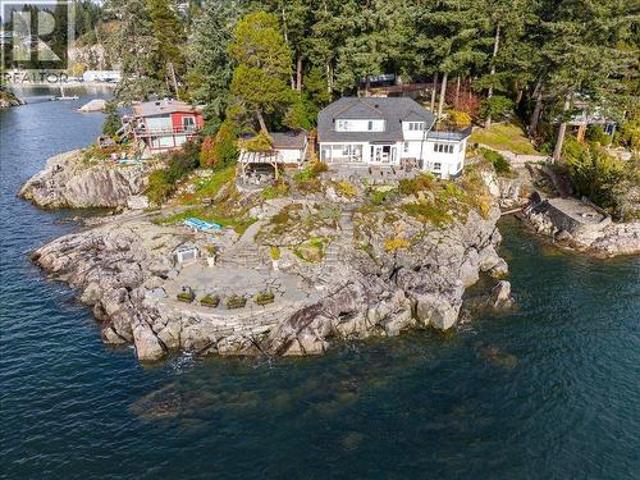 House for sale in West Vancouver, British Columbia