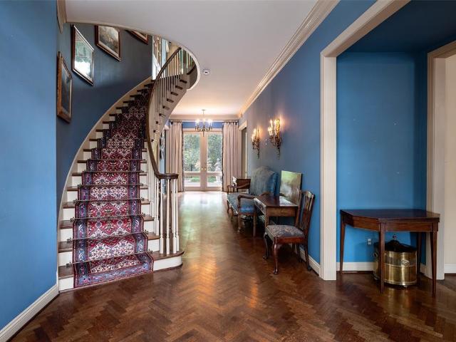 Townhouse for sale in Dallas, Texas