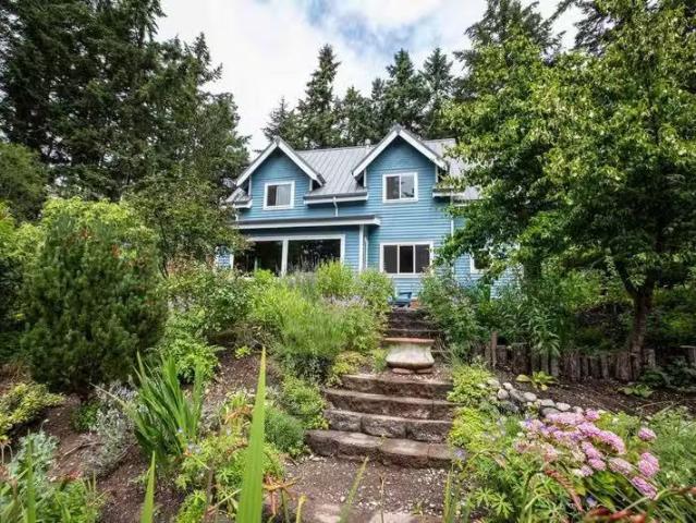 House for rent in Oak Harbor