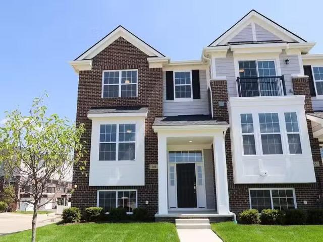 Condo for rent in Canton