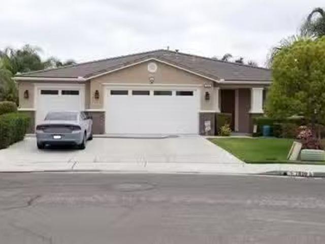 Condo for rent in Corona