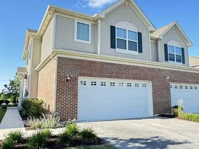 Condo for rent in Joliet