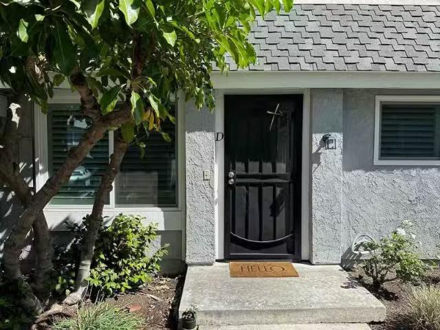 Condo for rent in Anaheim
