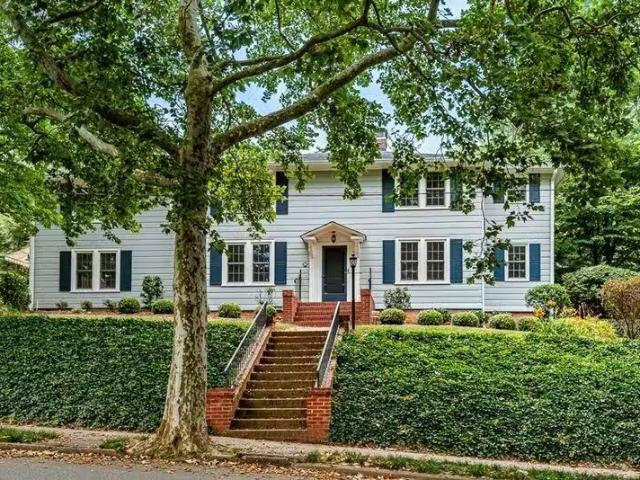 House for rent in Asheville