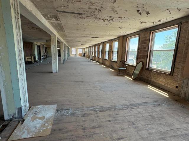 Commercial for sale in Kenosha, Wisconsin