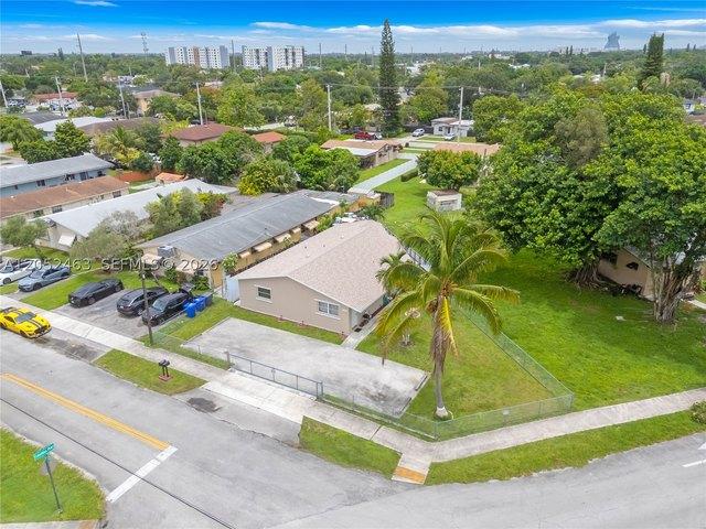 House for sale in Hollywood, Florida