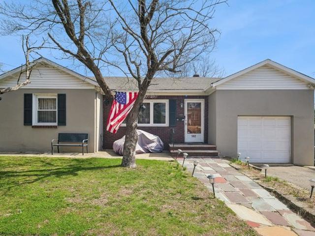 House for sale in Passaic, New Jersey