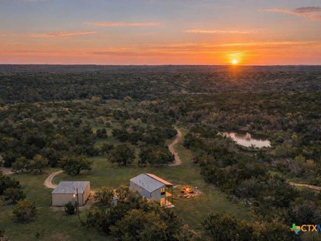 Farm for sale in Kendall, Texas