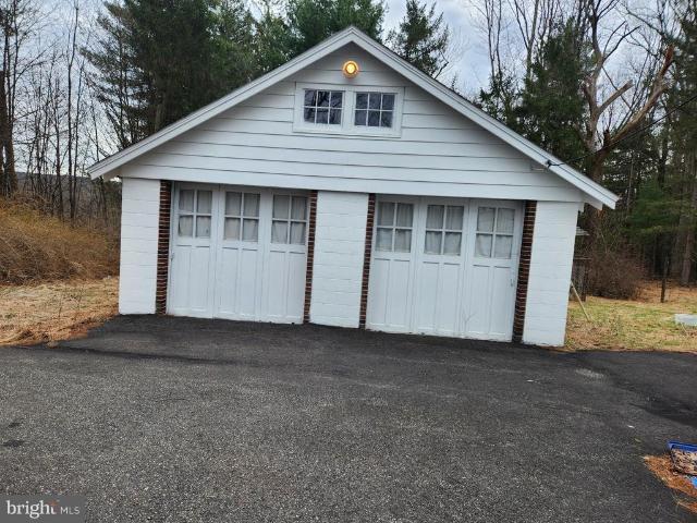 House for sale in Barnesville, Pennsylvania